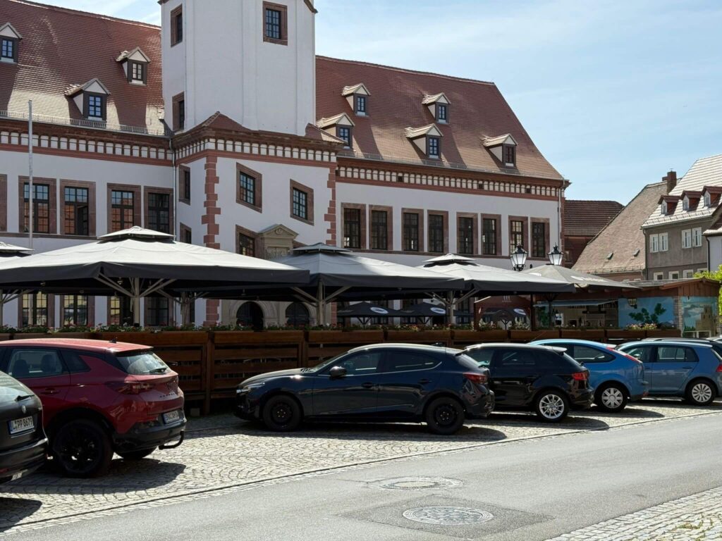 Frühjahr/Sommer 2025